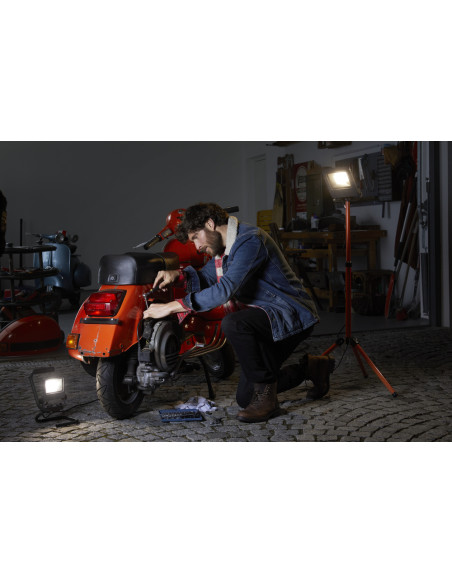 NAŚWIETLACZ LED WORKLIGHT 30W 4000K neutralna biała  2700LM S-STAND PRZENOŚNY 