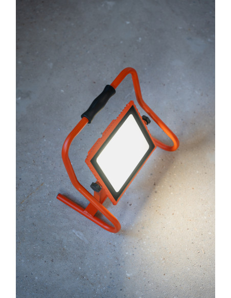 NAŚWIETLACZ LED PRZENOŚNY LED WORKLIGHT BATTERY 30W 840 R-ST 