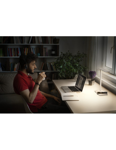 LAMPKA BIURKOWA OFFICE LINE DESK BANKER INDUCTIVE CHARGING 17W CCT DIM WHITE 