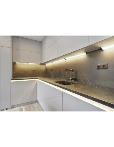 OPRAWA PODSZAFKOWA LINEAR ANGLE FL SEN 55CM CCT DIM BK NAROŻNA 